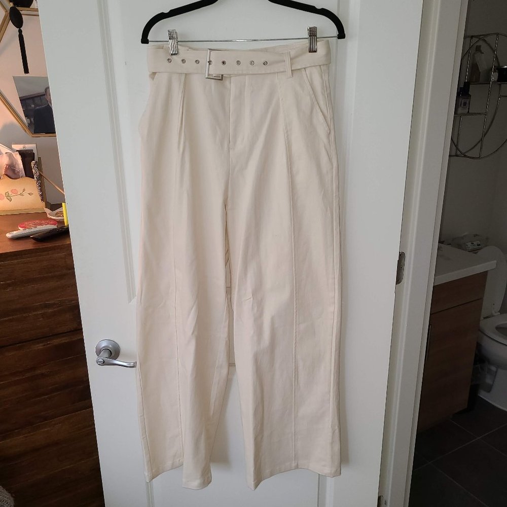Ivory Solid Bell Bottom Pants w/ Belt